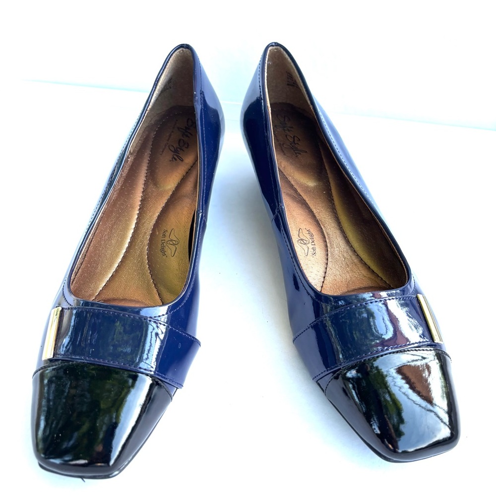 NWOT Soft Style Hush Puppies Blue/Black  Wedges Sz 10.M